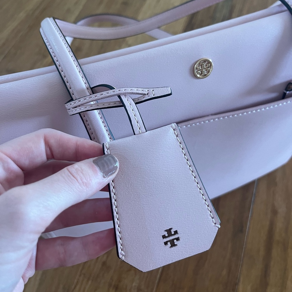Tory Burch Light Pink Tote Bag - Picture 7 of 15